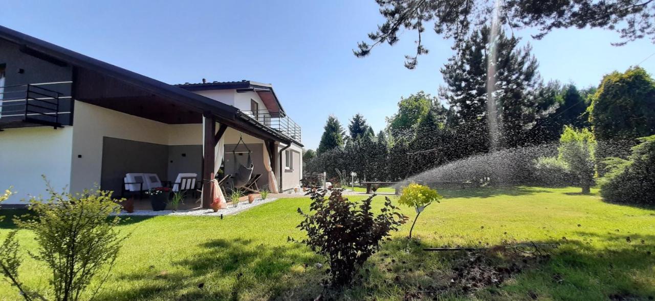 Apartament Willa Pod Sosnami Zator Przeciszow Экстерьер фото